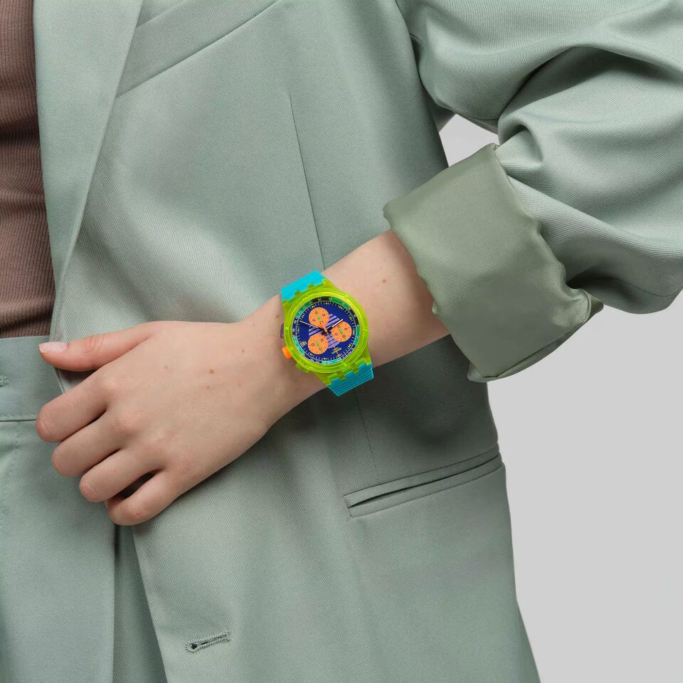 SUSJ404 SWATCH NEON WAVE